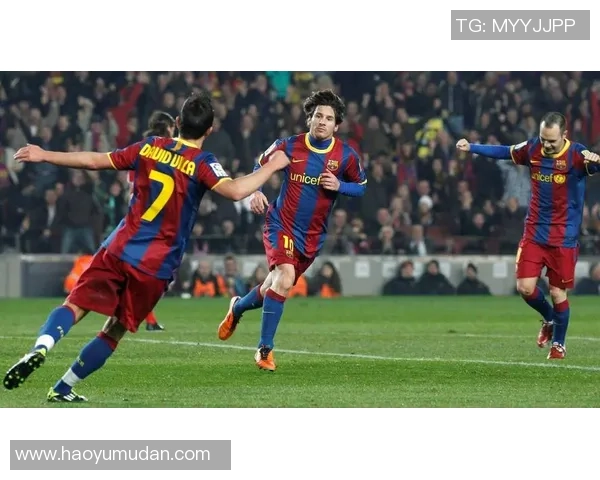 新疆足球明星盘点及其精彩瞬间图片展示