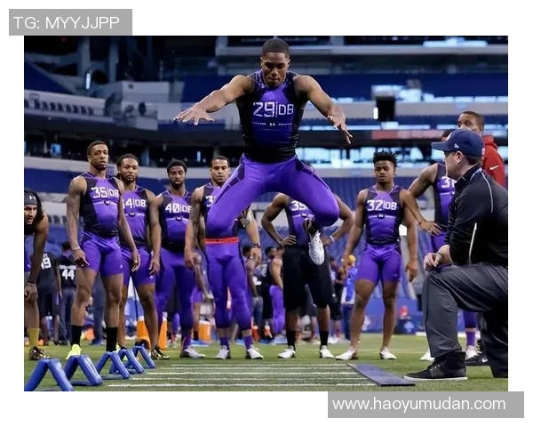 荷兰足球明星展现惊人速度引领赛场风潮与激情